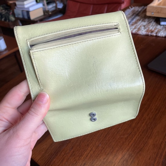 Matt & Nat Green Compact Wallet - card holder spaces - Picture 4 of 5